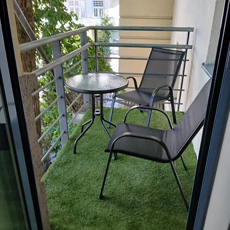 W Centrum - Parking Bed & Breakfast *
