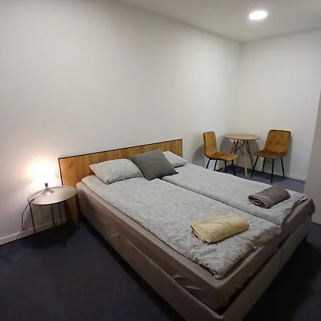 W Centrum - Parking Bed & Breakfast